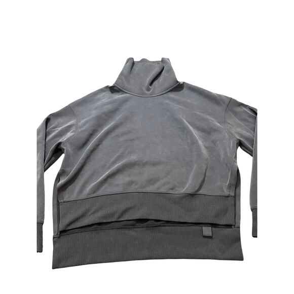 Lululemon Size 2 Softstreme Turtleneck Pullover Sweatshirt Activewear Womens - Picture 2 of 10